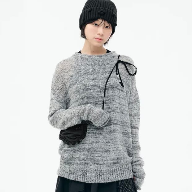 뚜오미오 글리터 스웨터 그레이