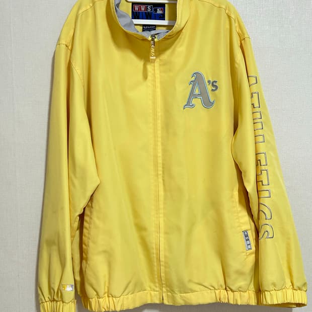 Mlb 파스텔노랑 바람막이 오버핏
