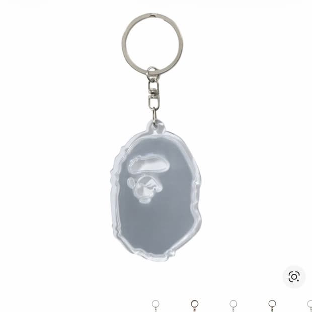 베이프 에이프 헤드 키링 리플렉티브 키체인 화이트 실버