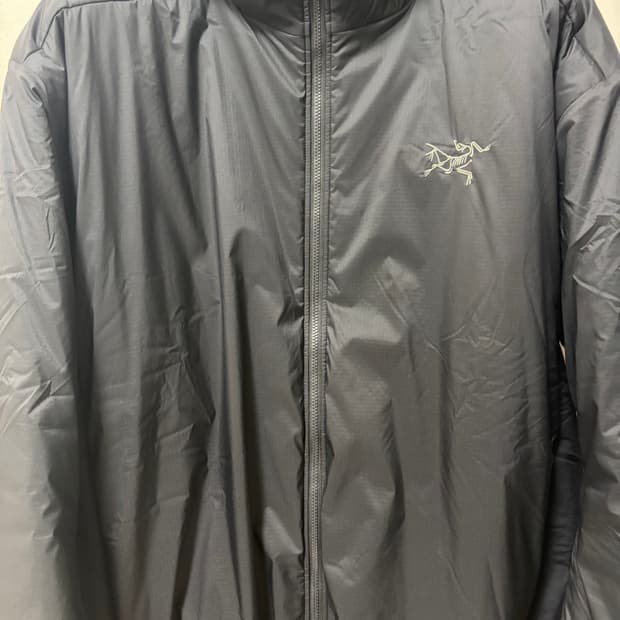 XL)아크테릭스 아톰 SV 후디 블랙