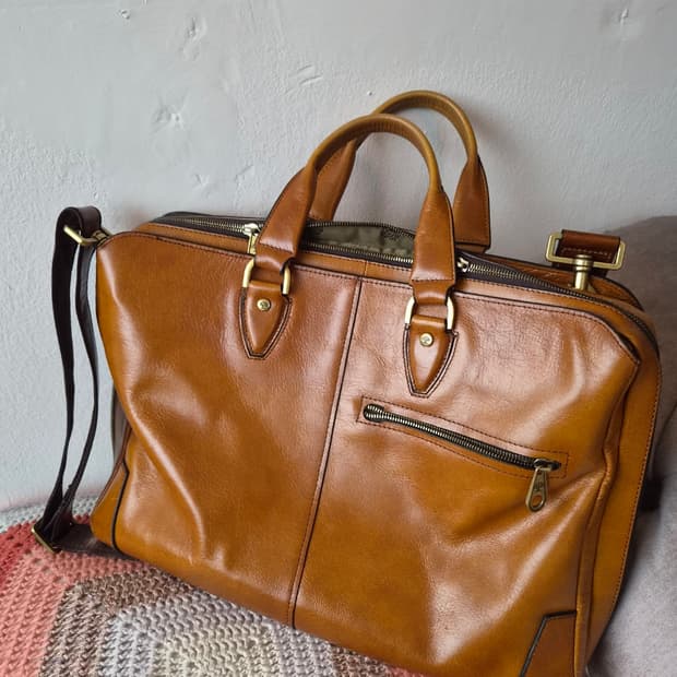 멀버리 Lichi 천연가죽 크로스 서류가방