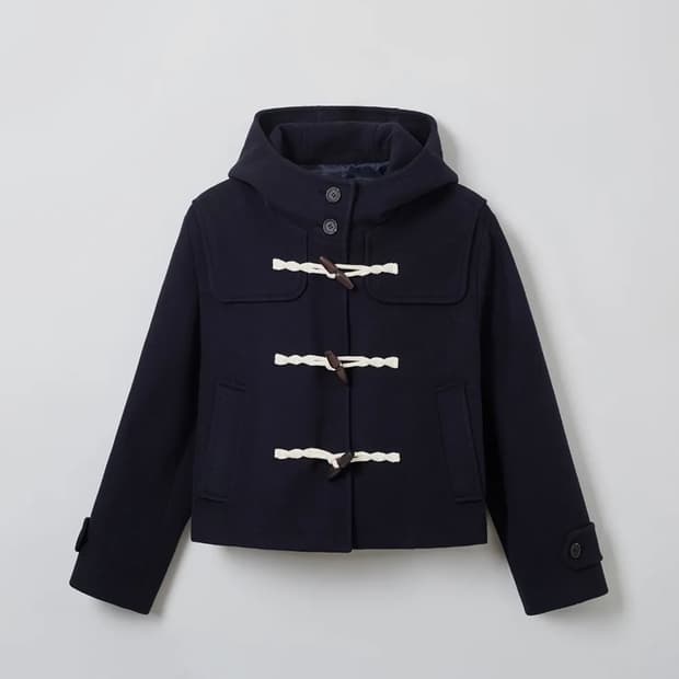 스파오 숏더플코트 