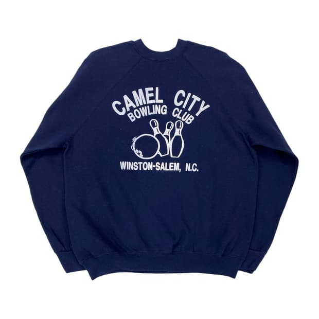 8-90‘s 카멜 시티 볼링 클럽 스웨터