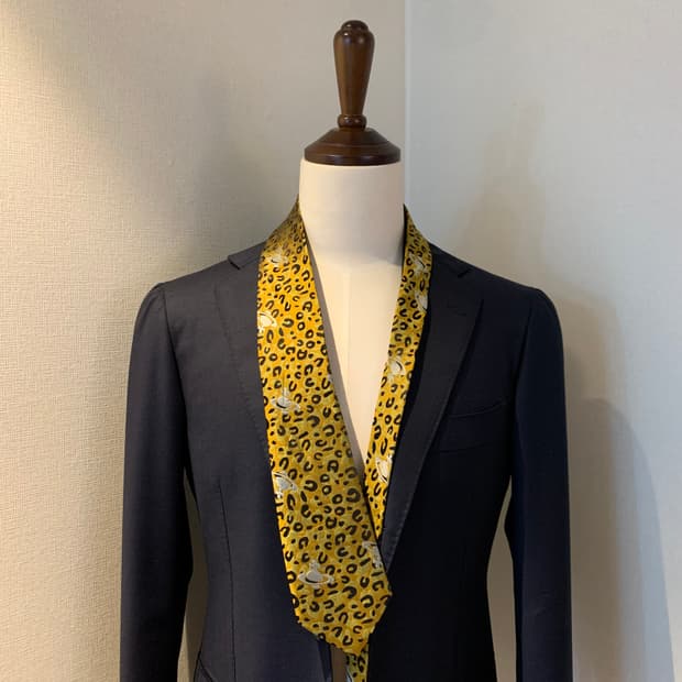 비비안웨스트우드 명품 이태리 100실크 넥타이 로고플레이 A+등급