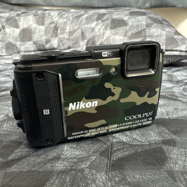 니콘 쿨픽스 aw130 카모