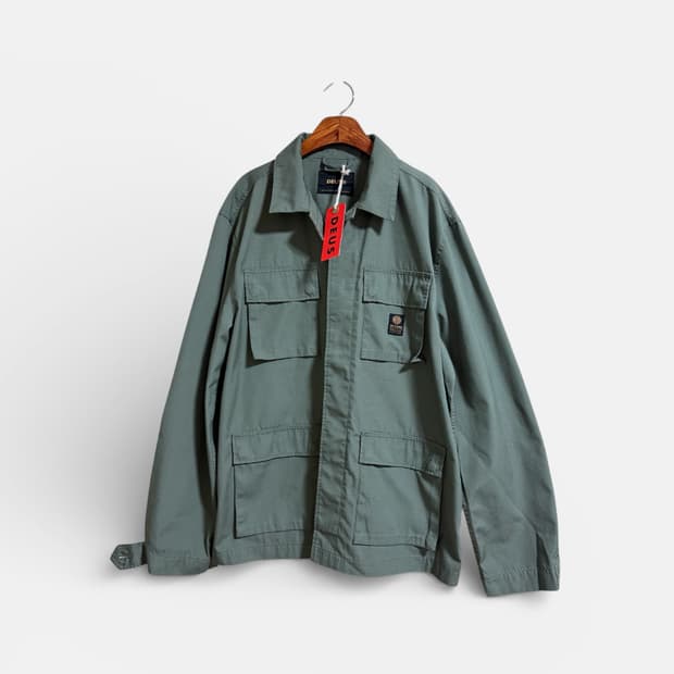 (새상품) 데우스엑스마키나 야상 자켓