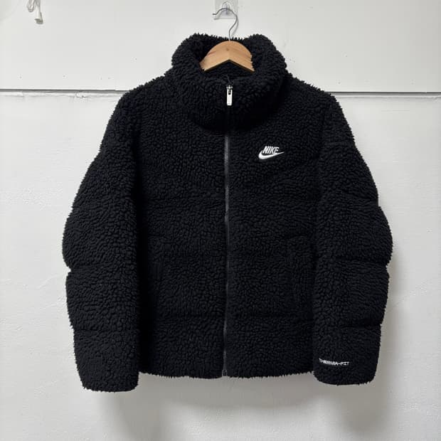 나이키 블랙 써마핏 쉐르파 패딩