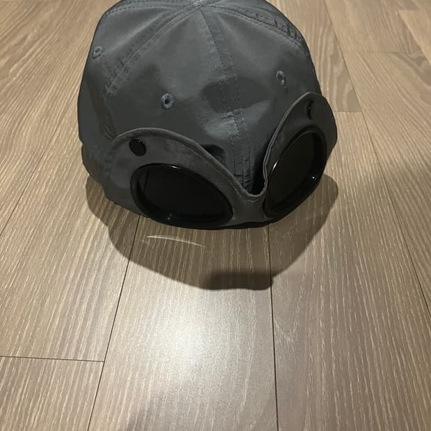 Cp컴퍼니 고글캡 21ss