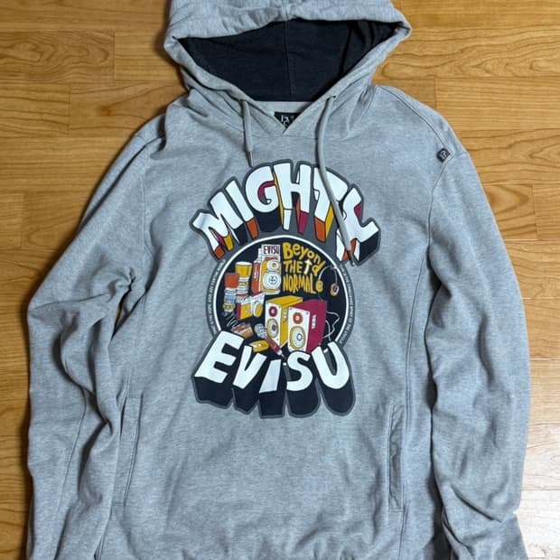 에비수 후드티