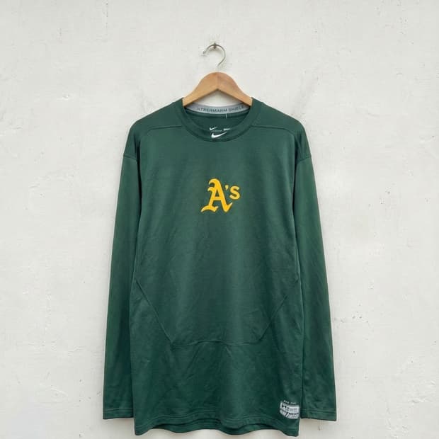 나이키 롱슬리브 티셔츠