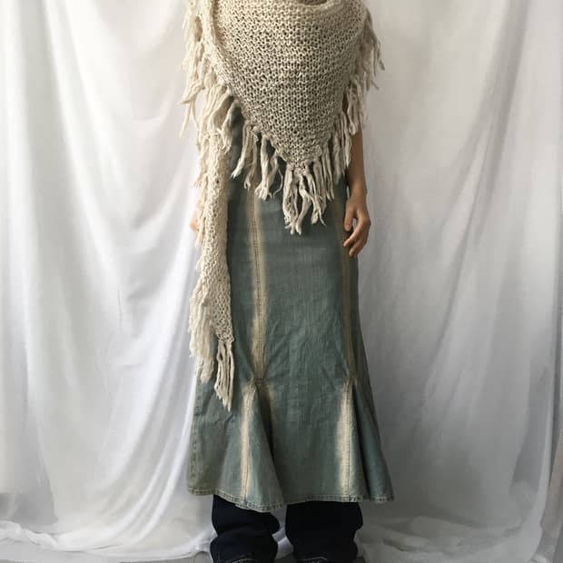 Fringe net woolen cape