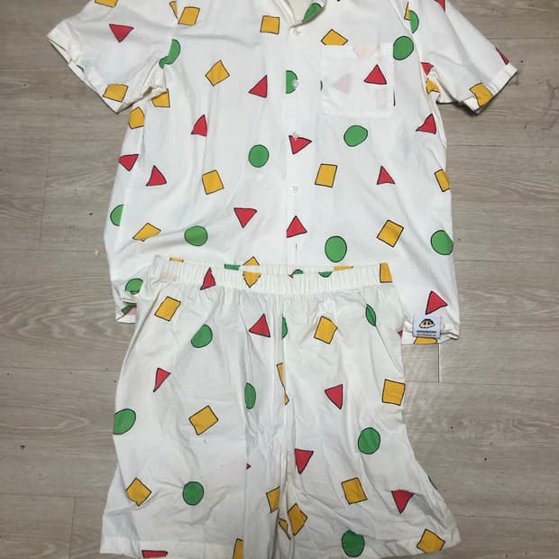 스파오 짱구 파자마 세트