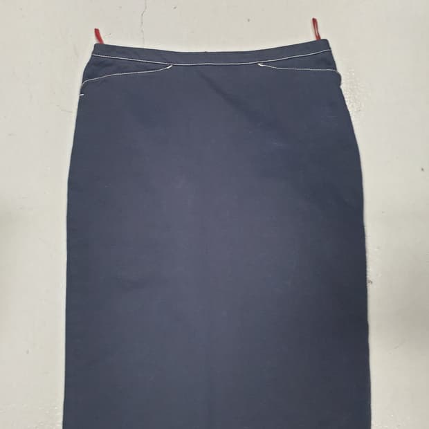 PRADA 네이비 H라인 스커트 40