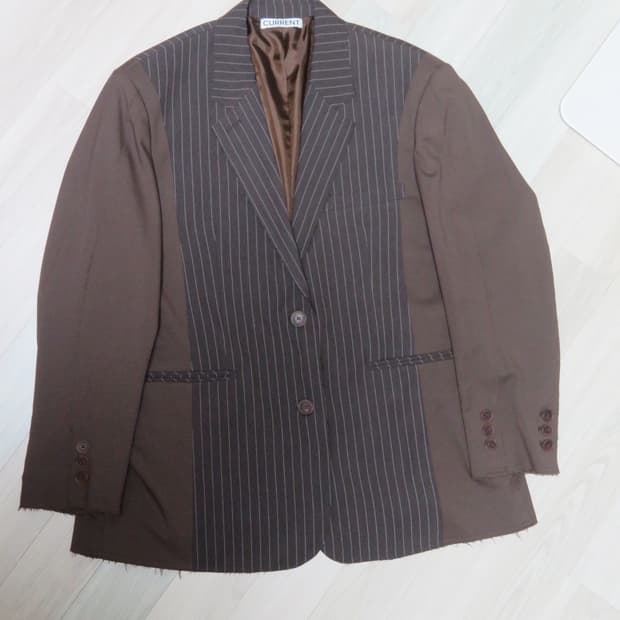 커렌트 블레이저