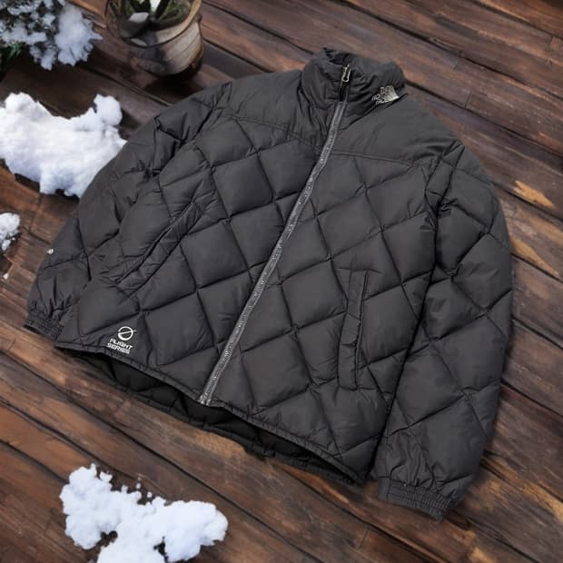 노스페이스 경량패딩 넥로고 (L-XL) 플라이트 시리즈