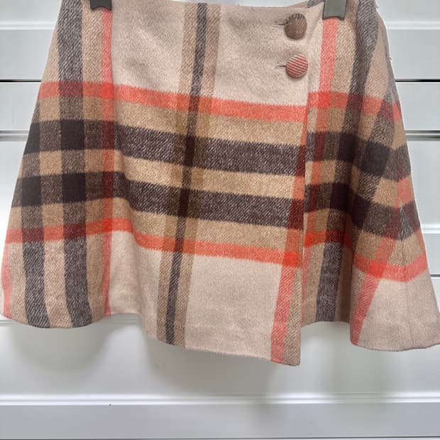 체크 미니스커트