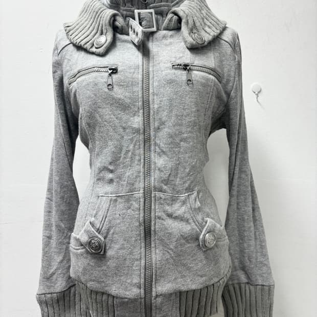 [2000s COLZA]Y2K Rare Neck Buckle Grey Z