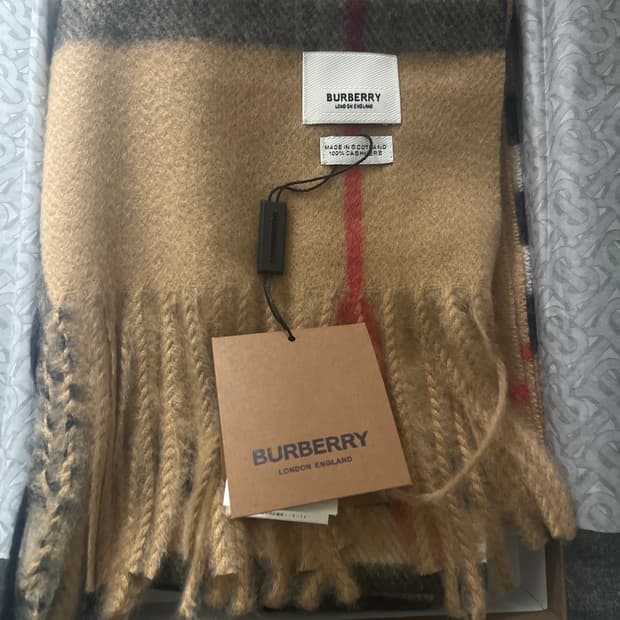 버버리 캐시미어 머플러 풀박