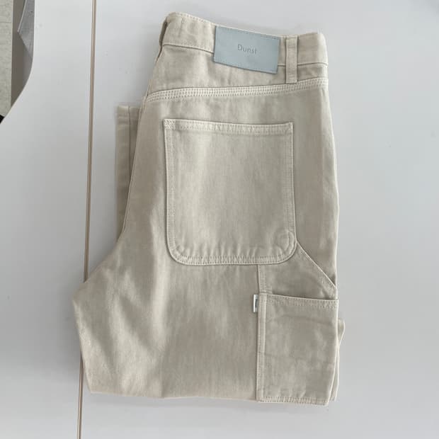 던스트 아이보리 카펜더 데님 팬츠