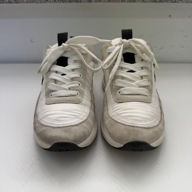 정품) 샤넬 웨이브 스웨이드 카프스킨 나일론 스니커즈 36