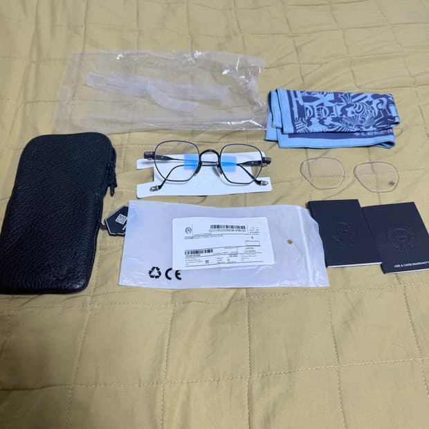 크림구매)크롬하츠 안경 바질릭토리안 매트블랙 49미리