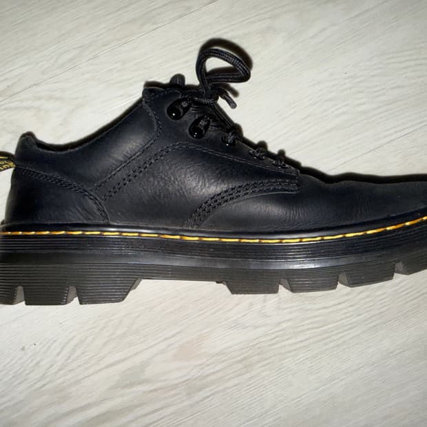 닥터마틴 구동화 리더