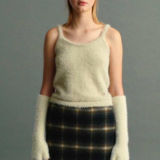 펀프롬펀 퍼지 니트 롱 장갑