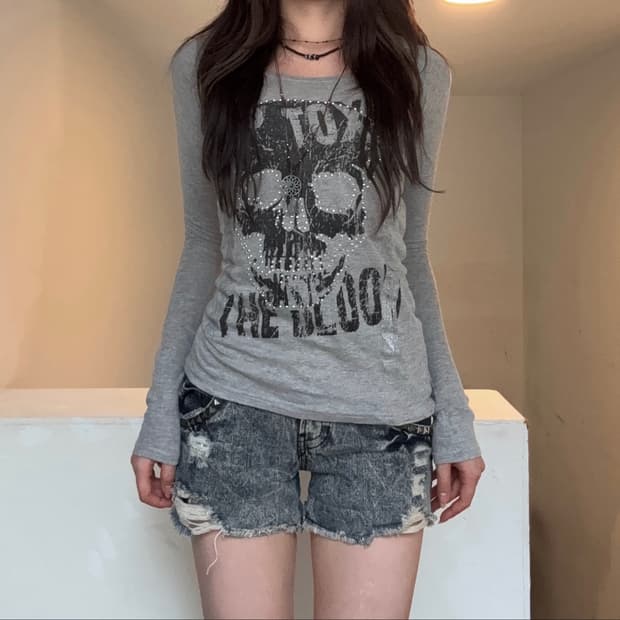 M)Gatyge y2k 스컬 비즈 롱슬리브