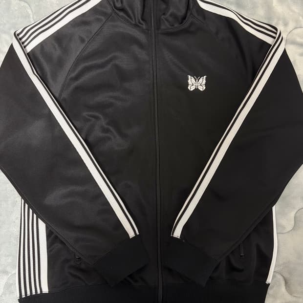 니들스 x Freak’s Store 트랙자켓 블랙