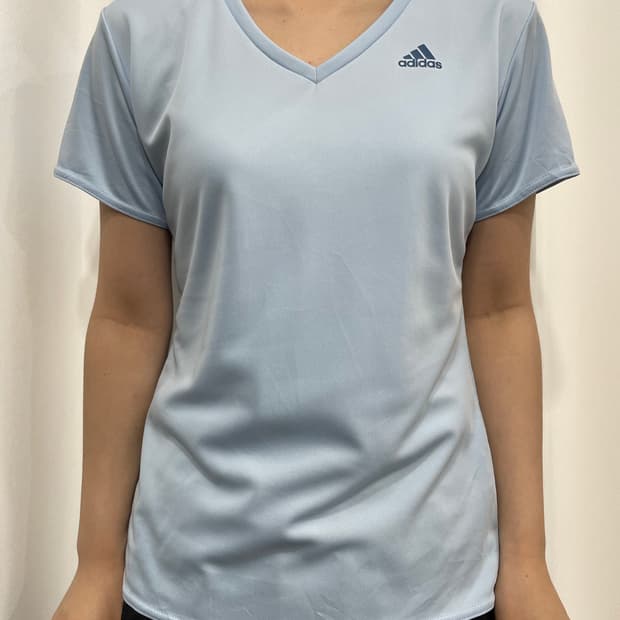 adidas logo top