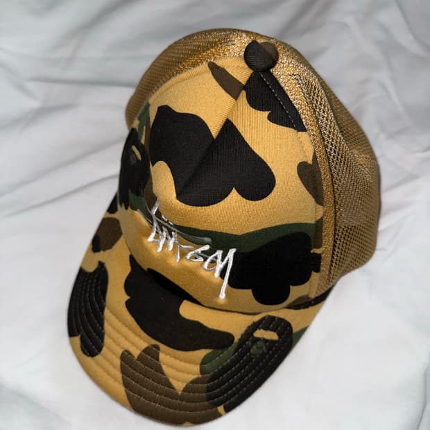 베이프 스투시 옐로우 카모 캡