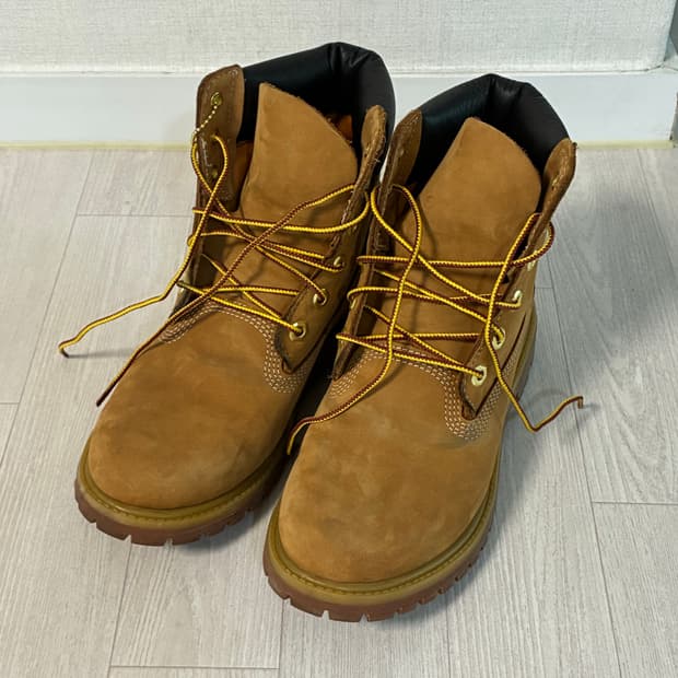 팀버랜드 6인치 워커 부츠 260mm 팔아요