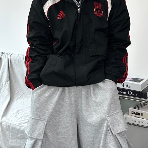 아디다스 10-11 리버풀 빅로고 바람막이 L