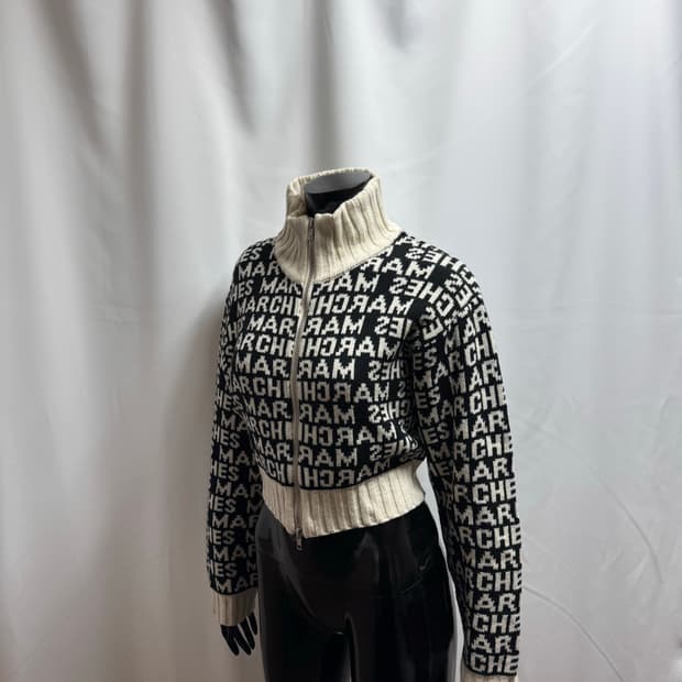 apporte parles marches 크롭 패턴 니트 집업