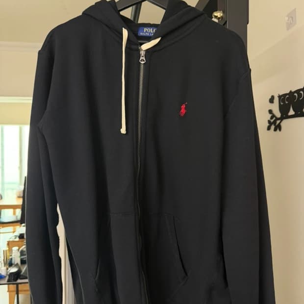 폴로 후드집업