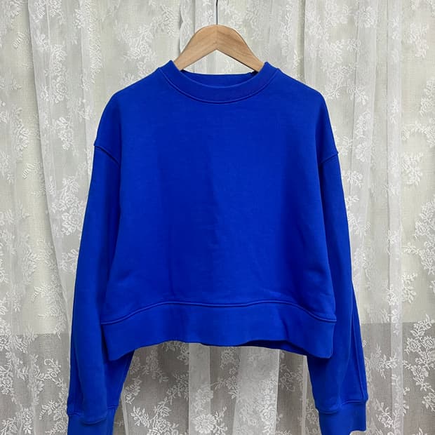 XS) 컨스트럭션 konstruktion 크롭 맨투맨 블루