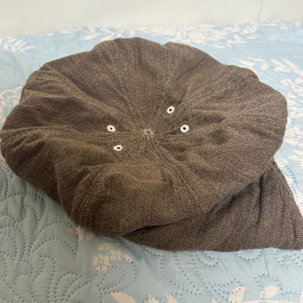 캐피탈 폴딩 캐스킷