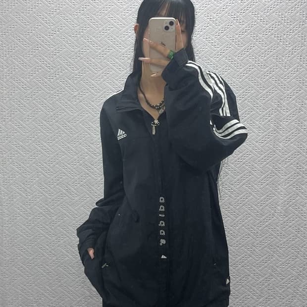 아디다스 올드스쿨 오버핏 스트릿 바람막이 자켓 105 C08258