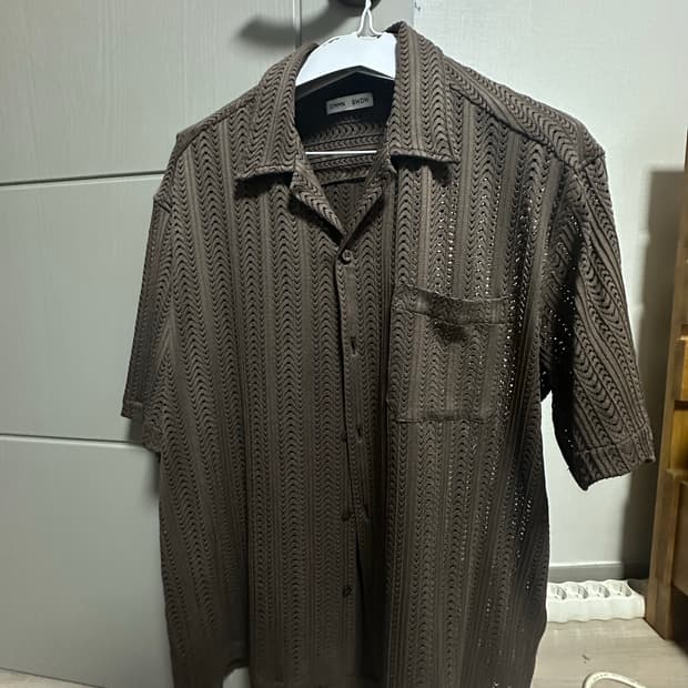 [L] 커먼스웨덴 크로쉐패턴 셔츠