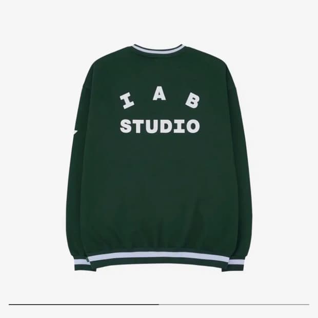 아이앱 스튜디오 x 요넥스 맨투맨 그린 L