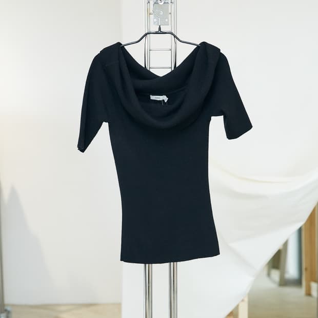 Cowl Neck Short Sleeve Knit Top