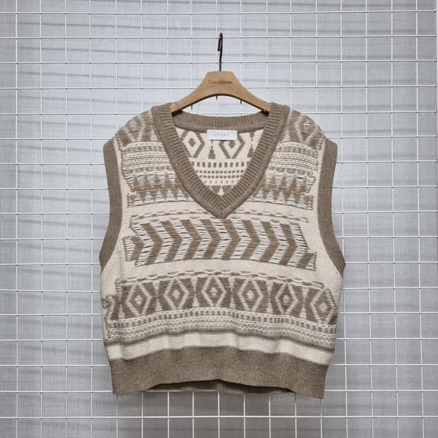 유라고 니트조끼 니트베스트