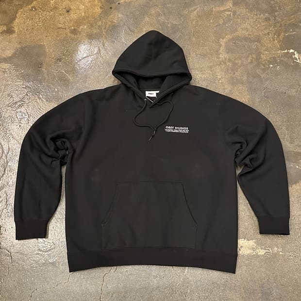 오베이 월드와이드 스튜디오 후드티 XXL