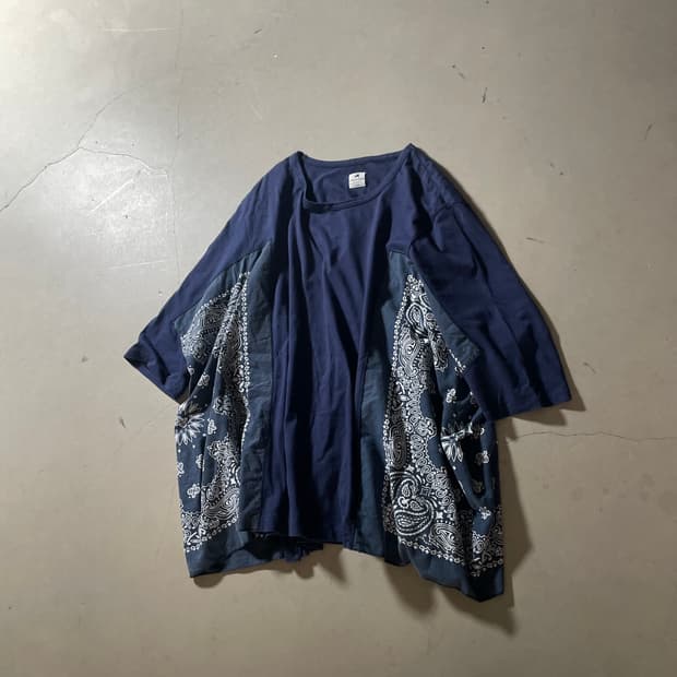 서스콰치패브릭 Bandana Panel T-shirt