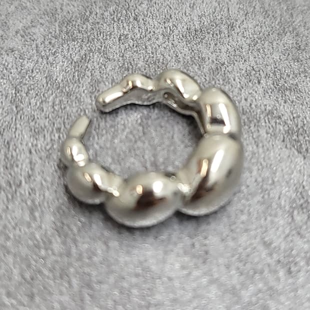 bold ring