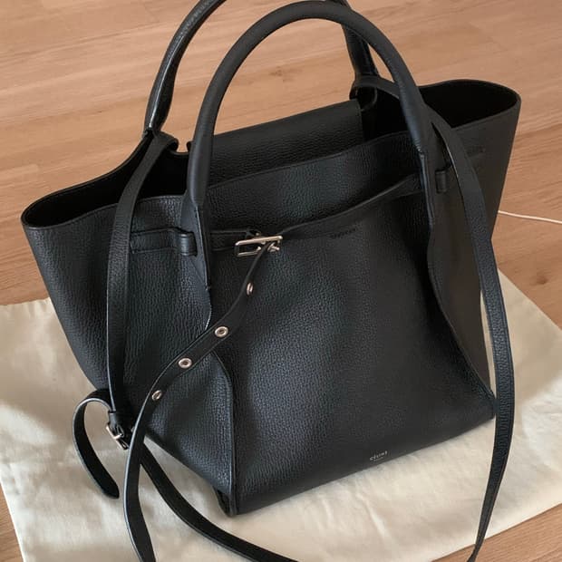 올드 셀린 빅백 스몰 롱스트랩 블랙 (피비 파일로)