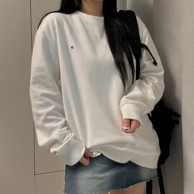 타미힐피거 맨투맨