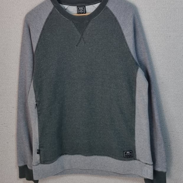 오버핏 S ) 나이키 그레이+카키 기모 맨투맨