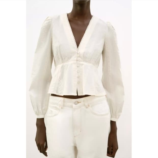 Zara 자라 로맨틱자수 블라우스