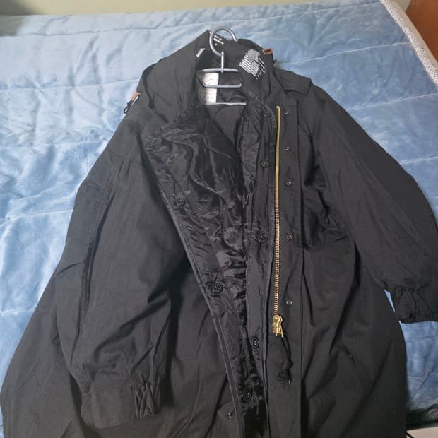 밀텍 M51 피쉬테일 파카 M 블랙 팝니다.